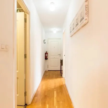 Tuguest San Sebastian Apartment *